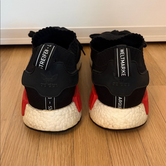 Adidas NMD R1 OG - Picture 4 of 5